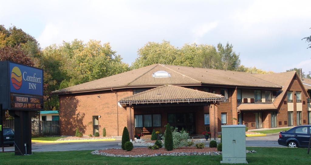 Comfort Inn East Scarborough Toronto Exteriör bild