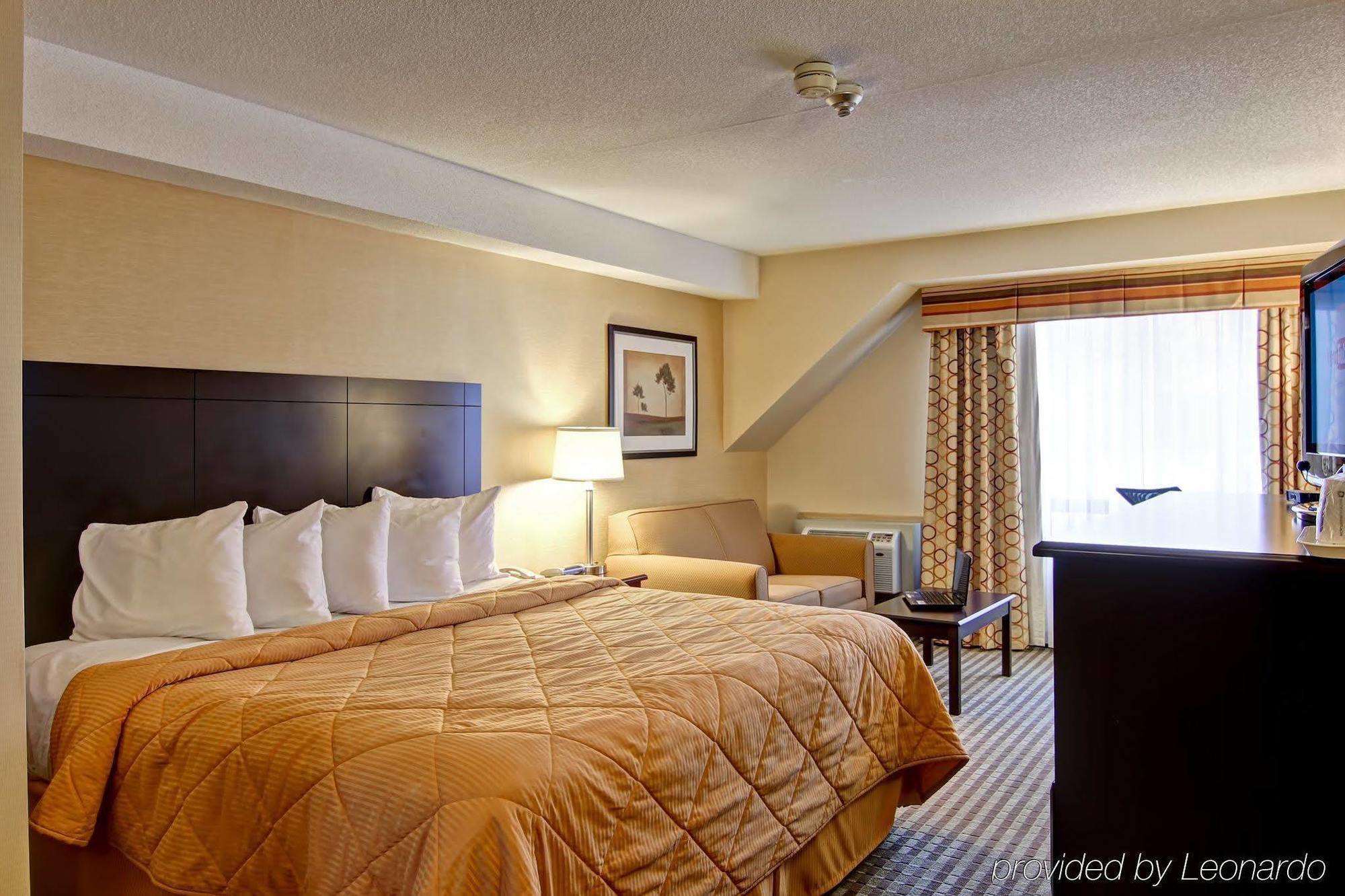 Comfort Inn East Scarborough Toronto Exteriör bild